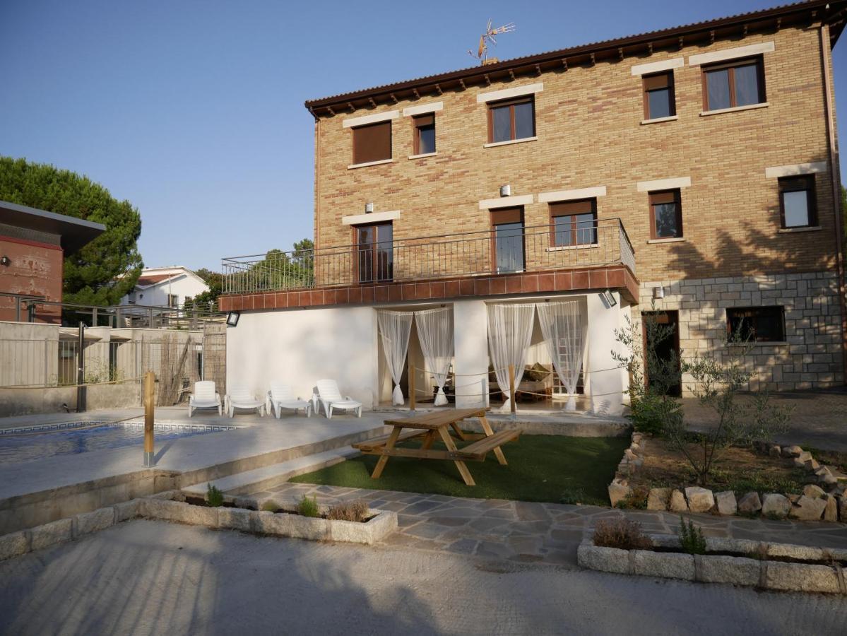 Casa Rural Mirando A Gredos Cadalso de los Vidrios Exterior foto